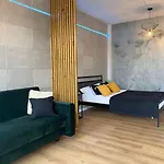 Baltyckie - Bulwar Portowy - Widok Na Port, Centrum, Najlepsza Lokalizacja W Ustce Ustka