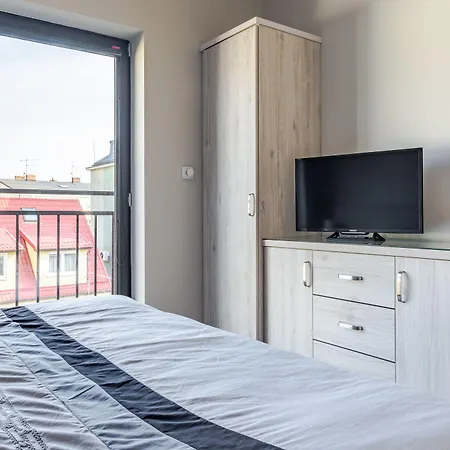 Baltyckie - Bulwar Portowy - Widok Na Port, Centrum, Najlepsza Lokalizacja W Ustce Aparthotel Ustka