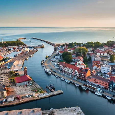 Baltyckie - Bulwar Portowy - Widok Na Port, Centrum, Najlepsza Lokalizacja W Ustce Apart-hotel 3*
