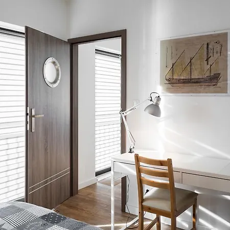 Apart Otel Baltyckie - Bulwar Portowy 3*