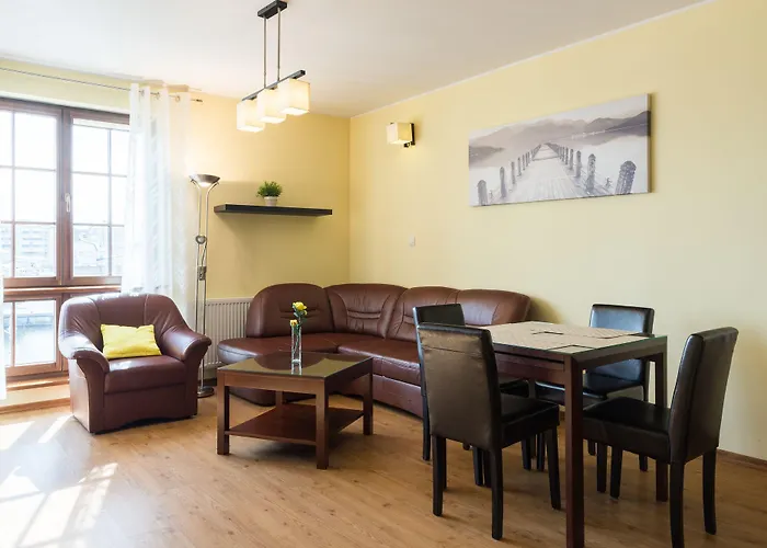 Baltyckie - Bulwar Portowy - Widok Na Port, Centrum, Najlepsza Lokalizacja W Ustce Apart-hotel Ustka