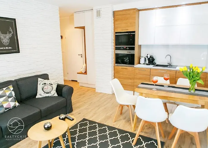 Baltyckie - Bulwar Portowy - Widok Na Port, Centrum, Najlepsza Lokalizacja W Ustce Apart-hotel