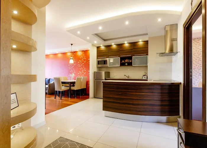 Apart-hotel Baltyckie - Bulwar Portowy - Widok Na Port, Centrum, Najlepsza Lokalizacja W Ustce Ustka