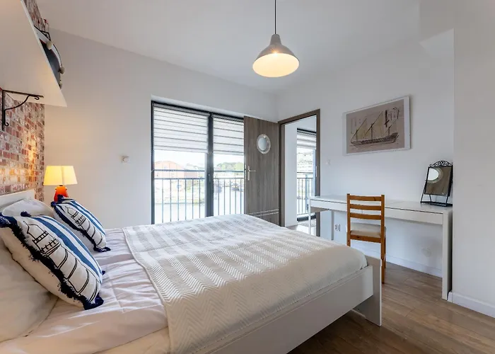 Bałtyckie - Bulwar Portowy Ustka