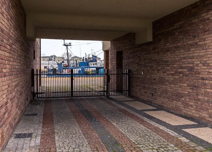 Baltyckie - Bulwar Portowy - Widok Na Port, Centrum, Najlepsza Lokalizacja W Ustce Apart-hotel Ustka